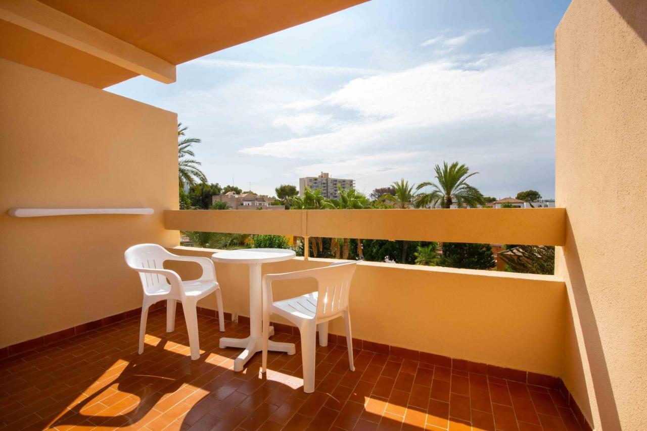Valentin Reina Hotel